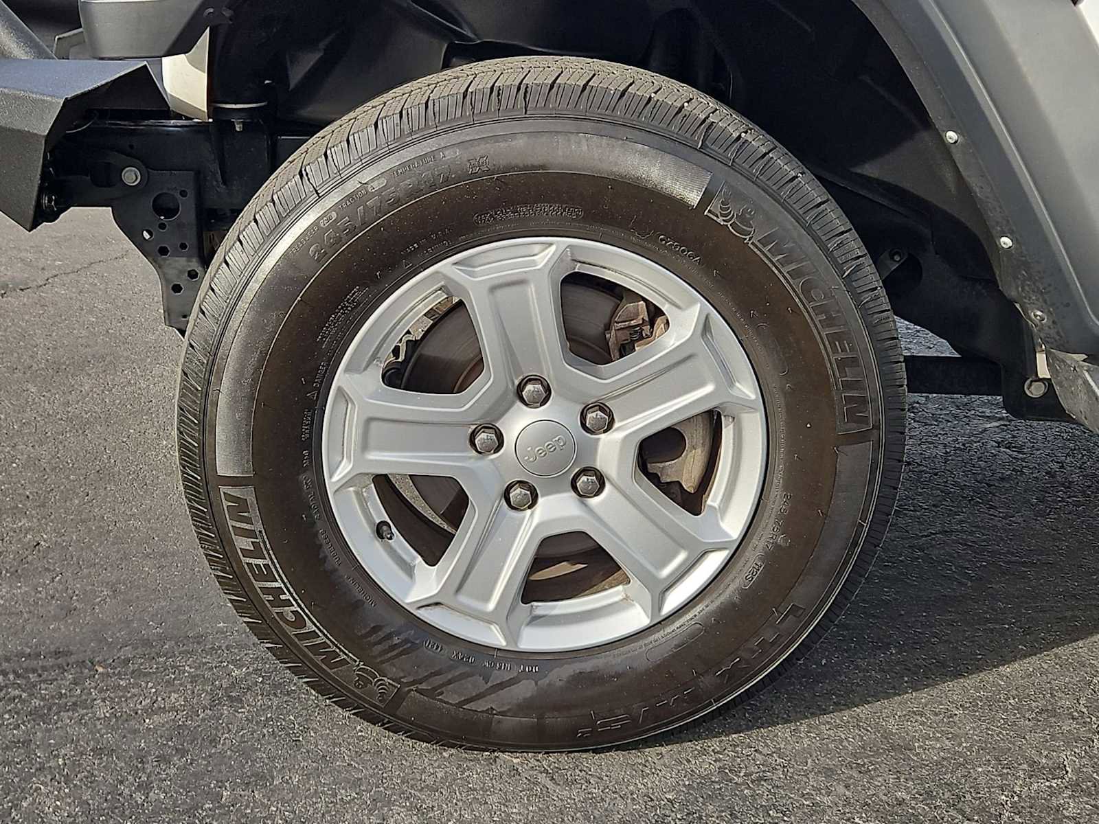 Used 2021 Jeep Wrangler Unlimited Sport image 13