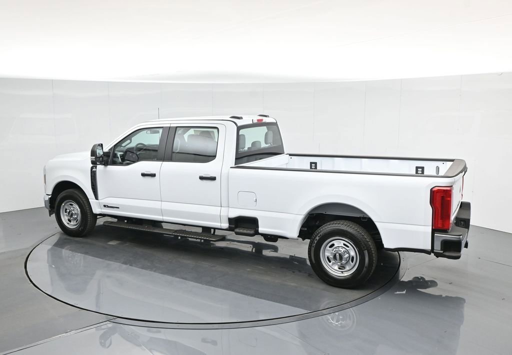 New 2026 Ford F350 XL w/ XL Chrome Package RWD image 43