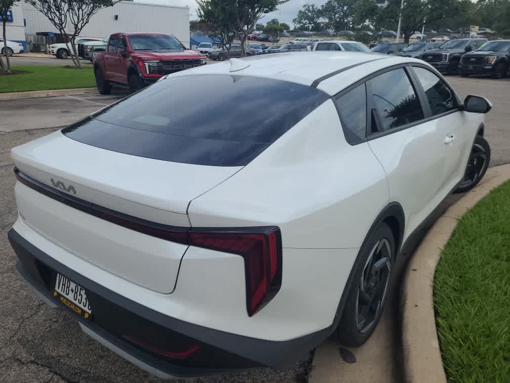 Used 2025 Kia K4 EX FWD image 6