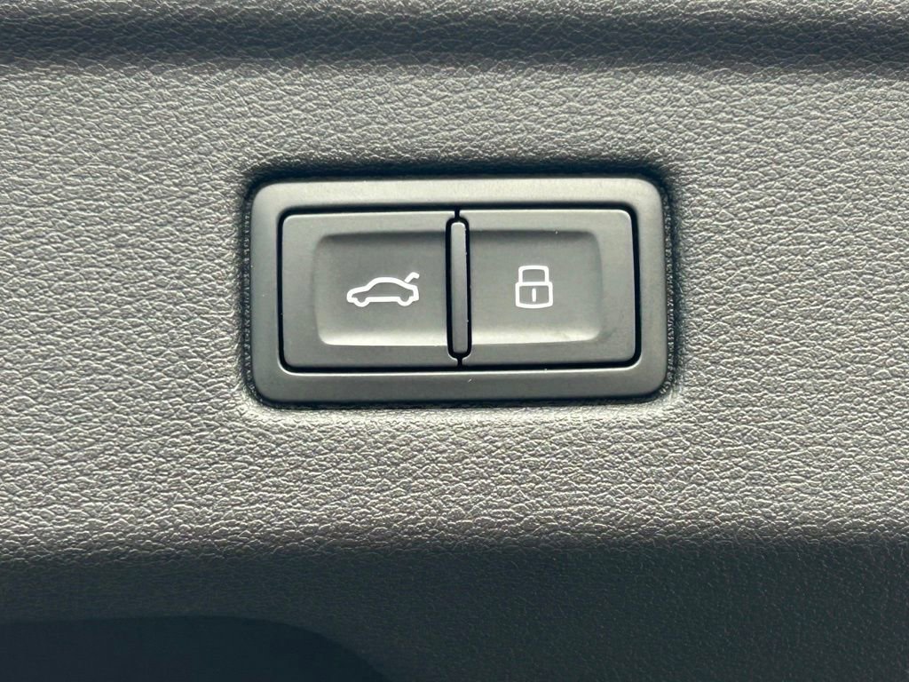 Used 2023 Audi A5 2.0T Premium Plus w/ Premium Plus image 62