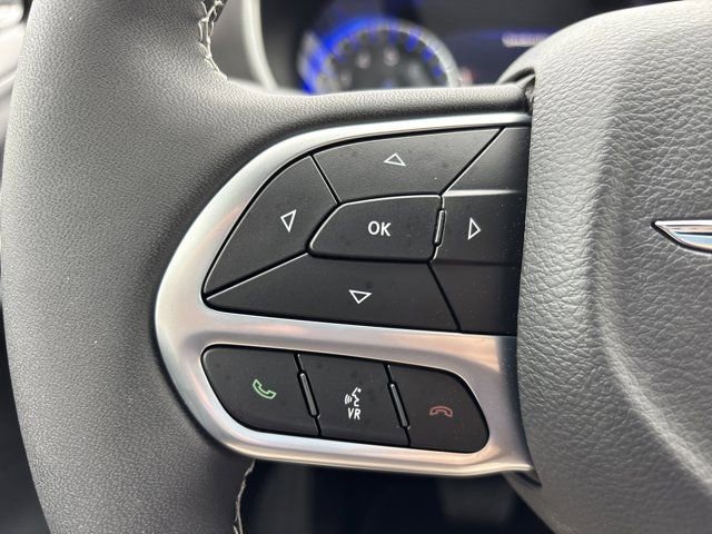 New 2026 Chrysler Pacifica Select image 28