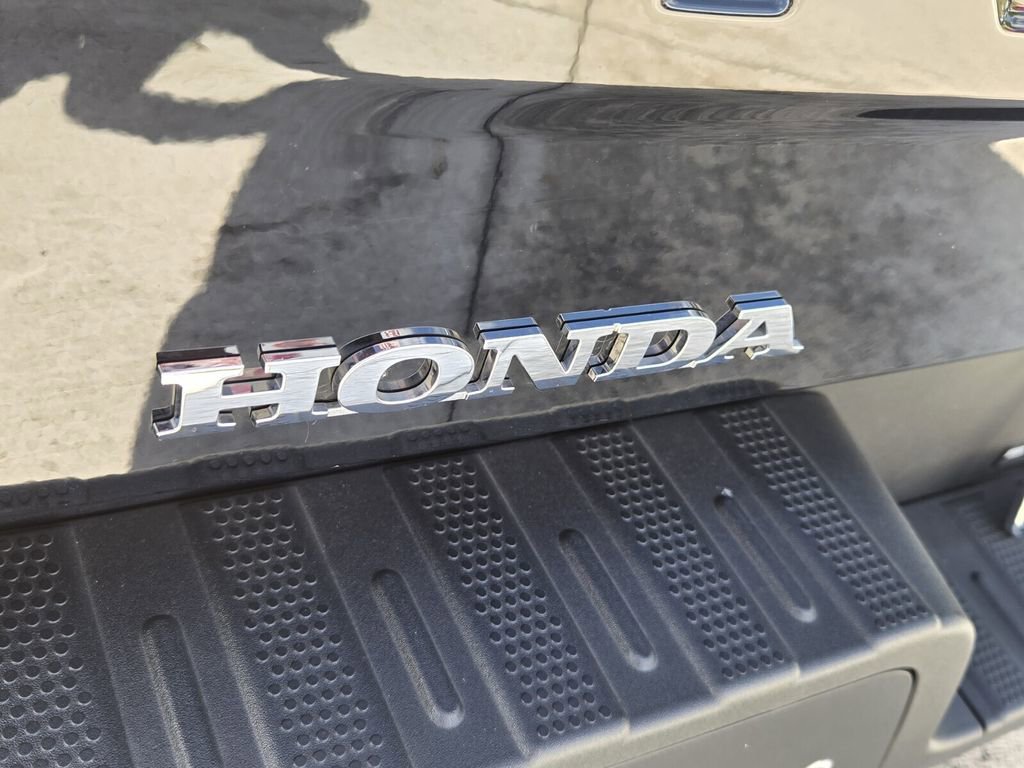 Used 2024 Honda Ridgeline Black Edition image 13