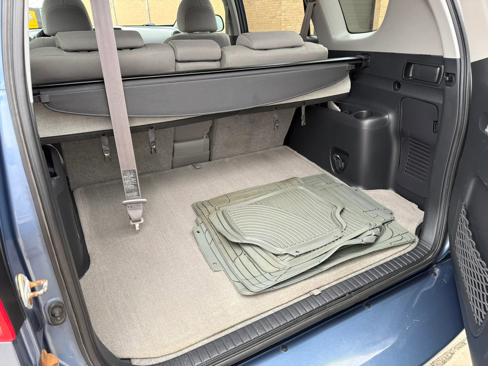 Used 2008 Toyota RAV4 Limited image 20