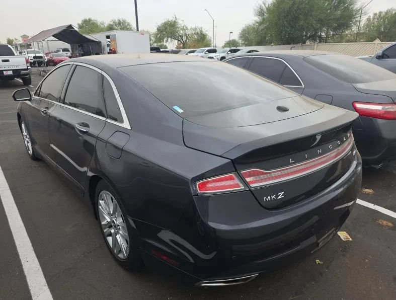 Used 2014 Lincoln MKZ Hybrid w/ Equipment Group 202A Reserve FWD image 3
