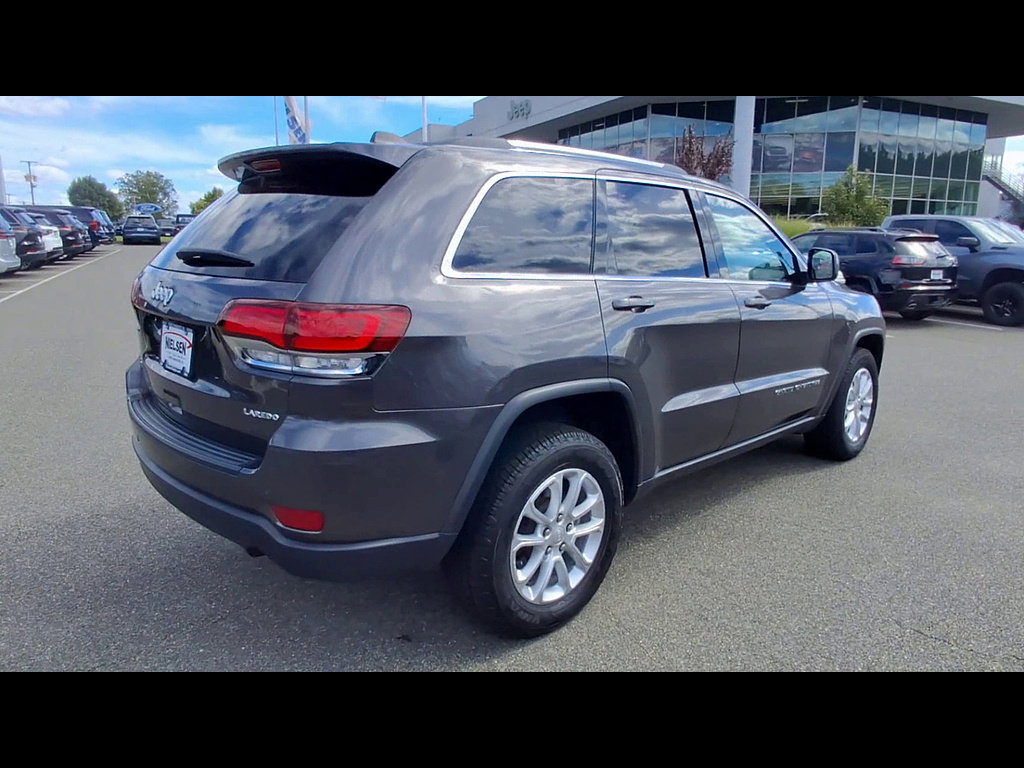 Used 2021 Jeep Grand Cherokee Laredo AWD/4WD image 8