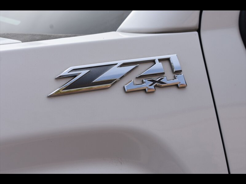 Used 2018 GMC Sierra 1500 SLT AWD/4WD image 47