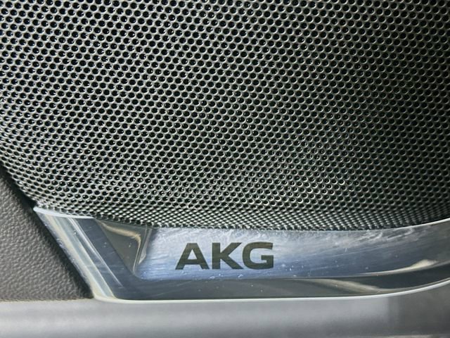 Certified 2025 Cadillac Escalade Sport Platinum w/ LPO, Floor Liner Package image 20