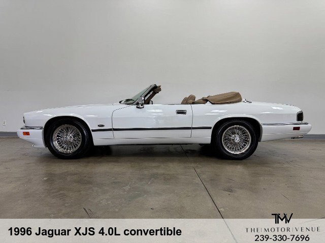 Used 1996 Jaguar XJS 4.0 Convertible RWD image 8