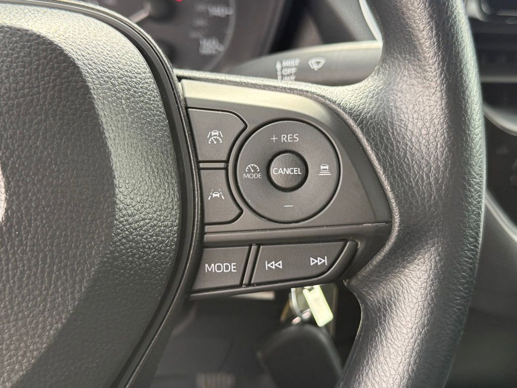 Certified 2025 Toyota Corolla LE image 22