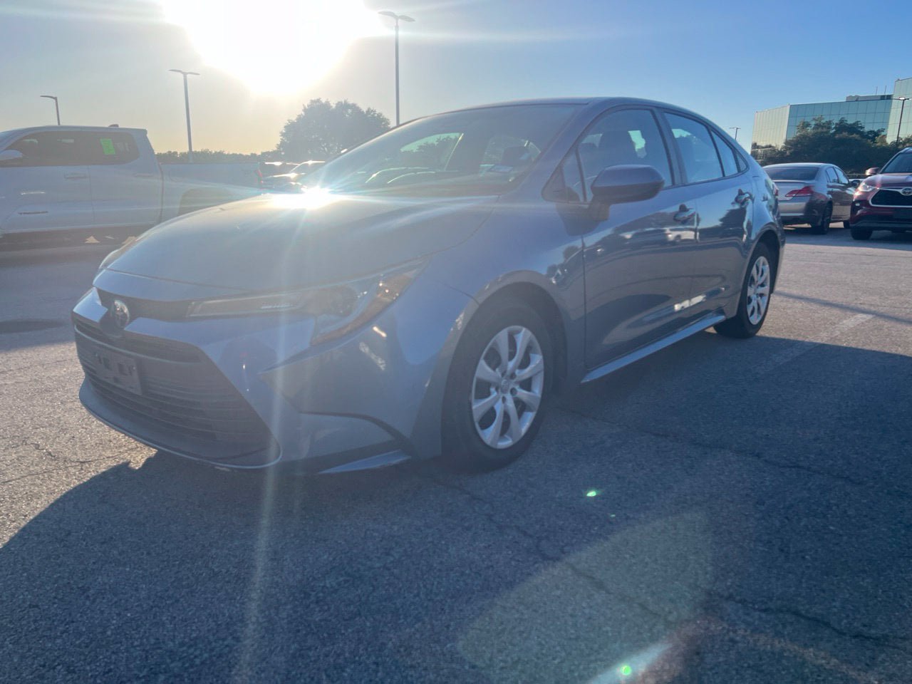 Used 2024 Toyota Corolla LE FWD image 3