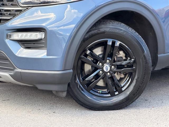 Used 2021 Ford Explorer XLT w/ Equipment Group 202A image 29