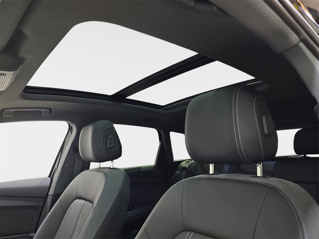 New 2026 Audi Q4 e-tron Premium image 30