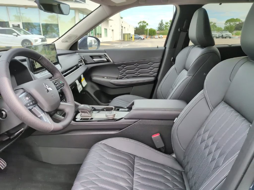 New 2026 Mitsubishi Outlander SEL AWD/4WD image 19