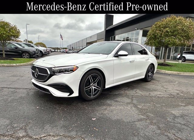 Used 2024 Mercedes-Benz E 350 4MATIC Sedan image 6