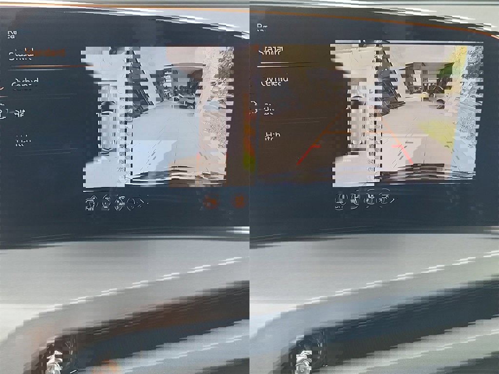 New 2026 Cadillac Vistiq Platinum image 17