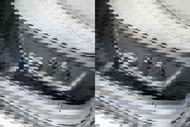 Used 2023 Genesis G70 3.3T image 22