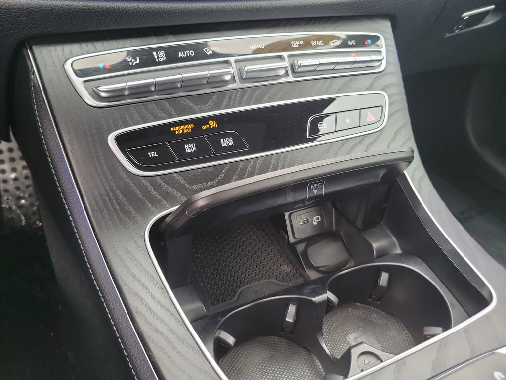 Used 2022 Mercedes-Benz E 450 Coupe image 11