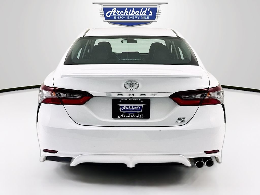 Used 2022 Toyota Camry SE AWD/4WD image 6