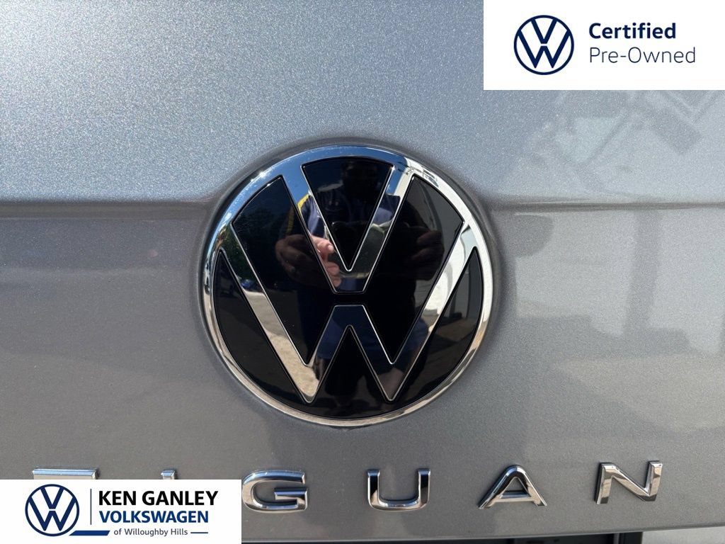 Certified 2024 Volkswagen Tiguan SE R-Line FWD image 28