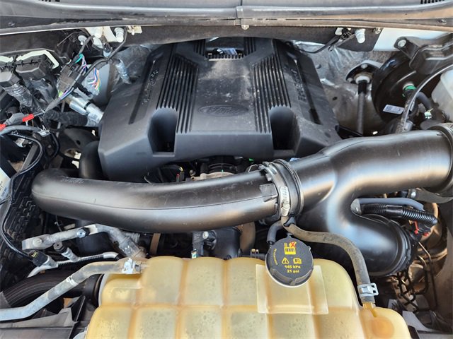 Used 2019 Ford F150 Lariat image 9