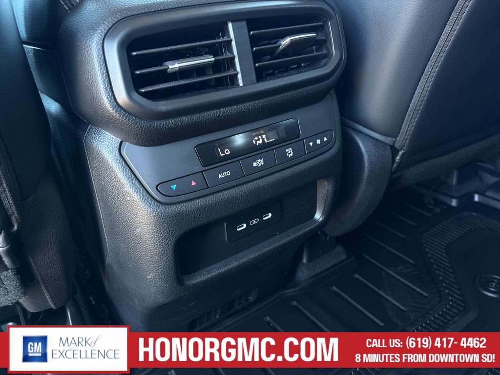 Used 2025 Honda Pilot EX-L image 18