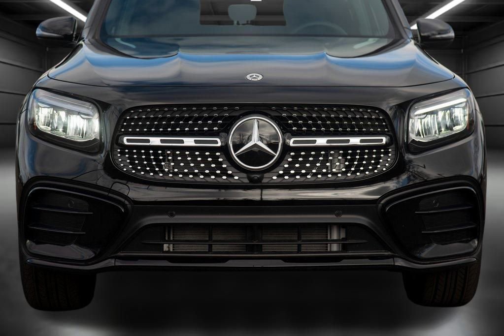 Certified 2025 Mercedes-Benz GLB 250 4MATIC image 15