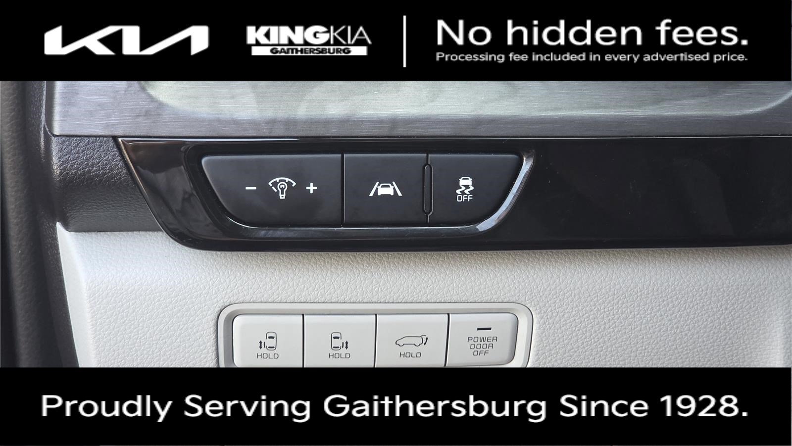Certified 2024 Kia Carnival EX FWD image 17