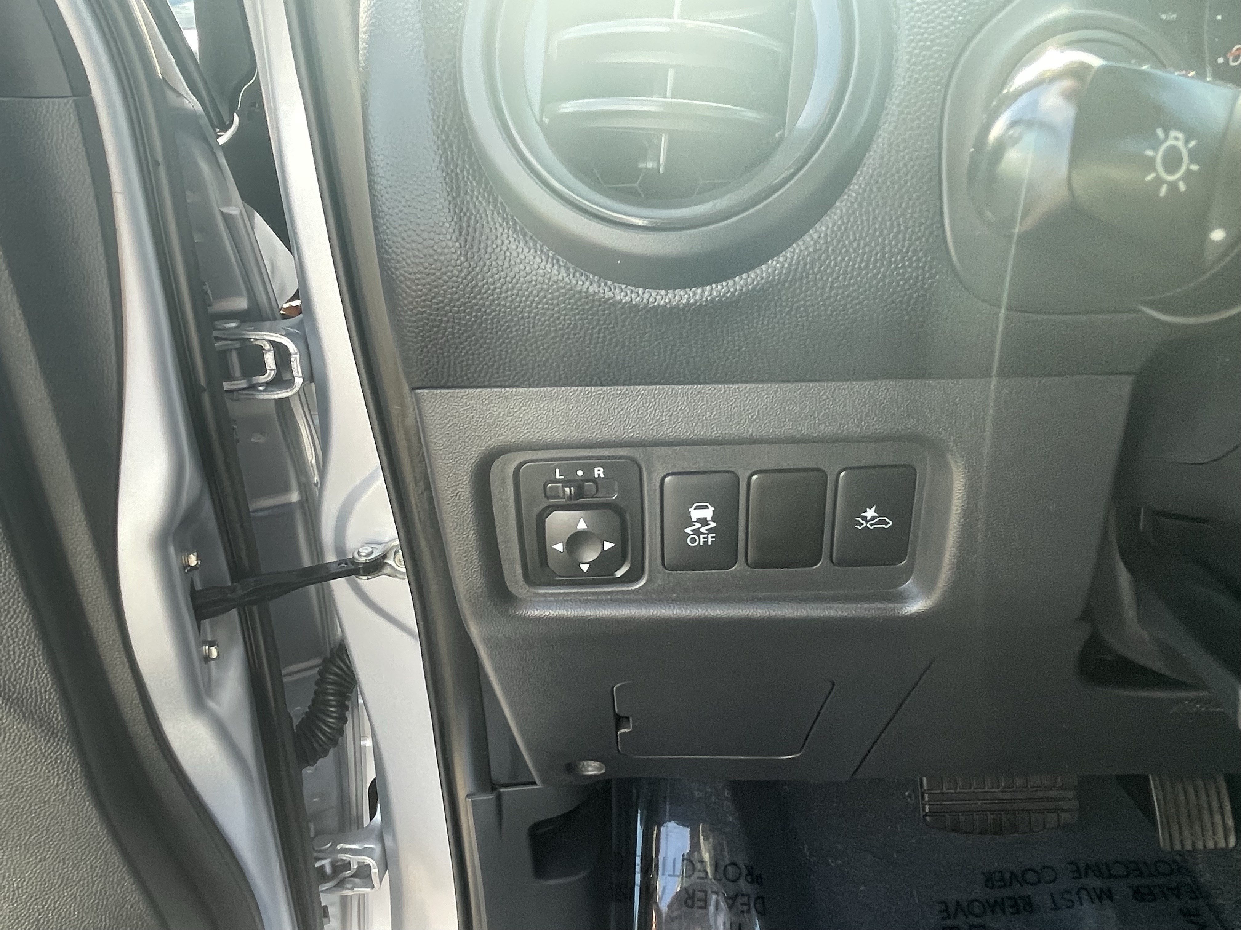 Used 2024 Mitsubishi Mirage G4 ES FWD image 25