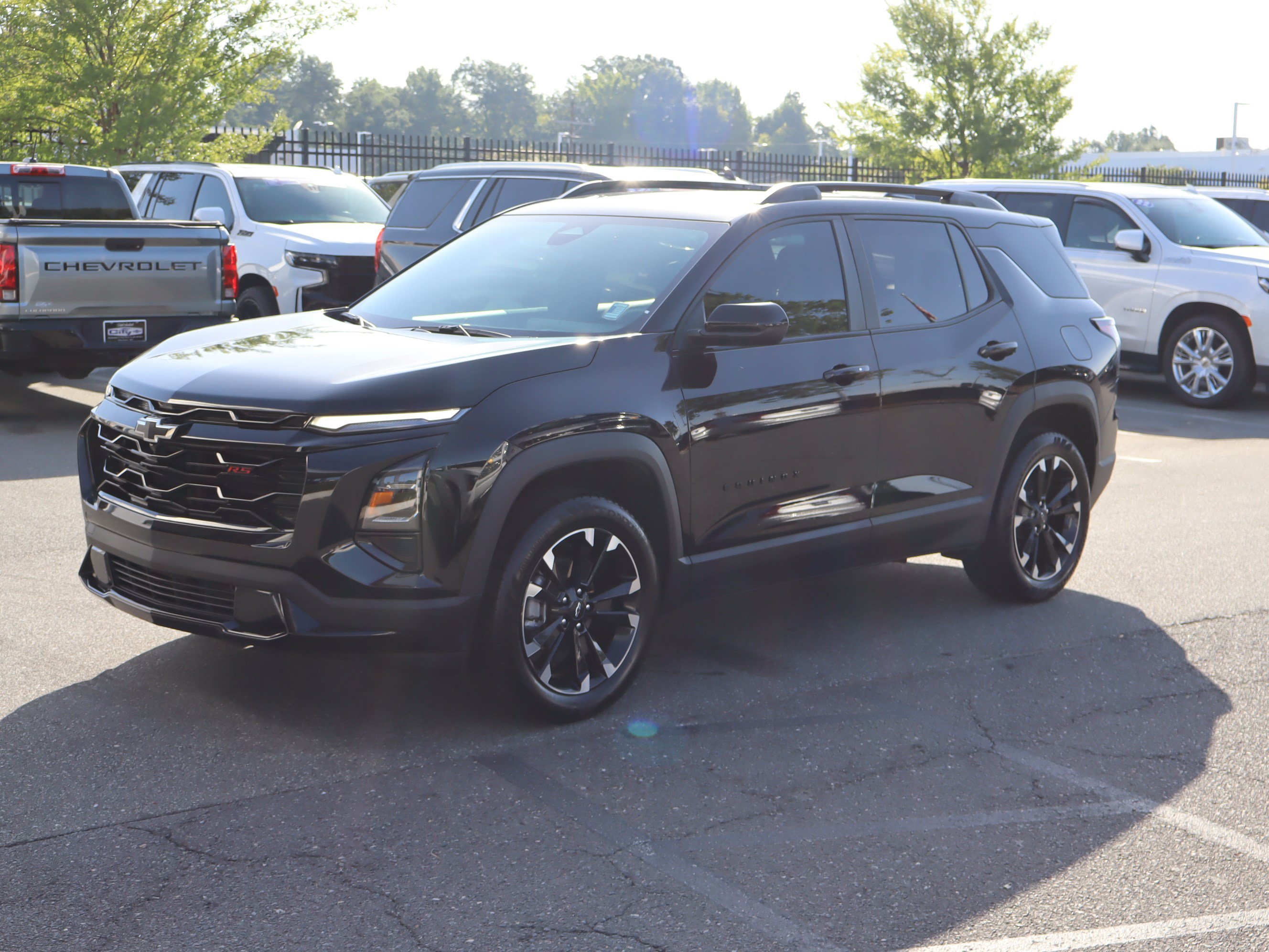 Used 2025 Chevrolet Equinox RS w/ Convenience Package III FWD image 5