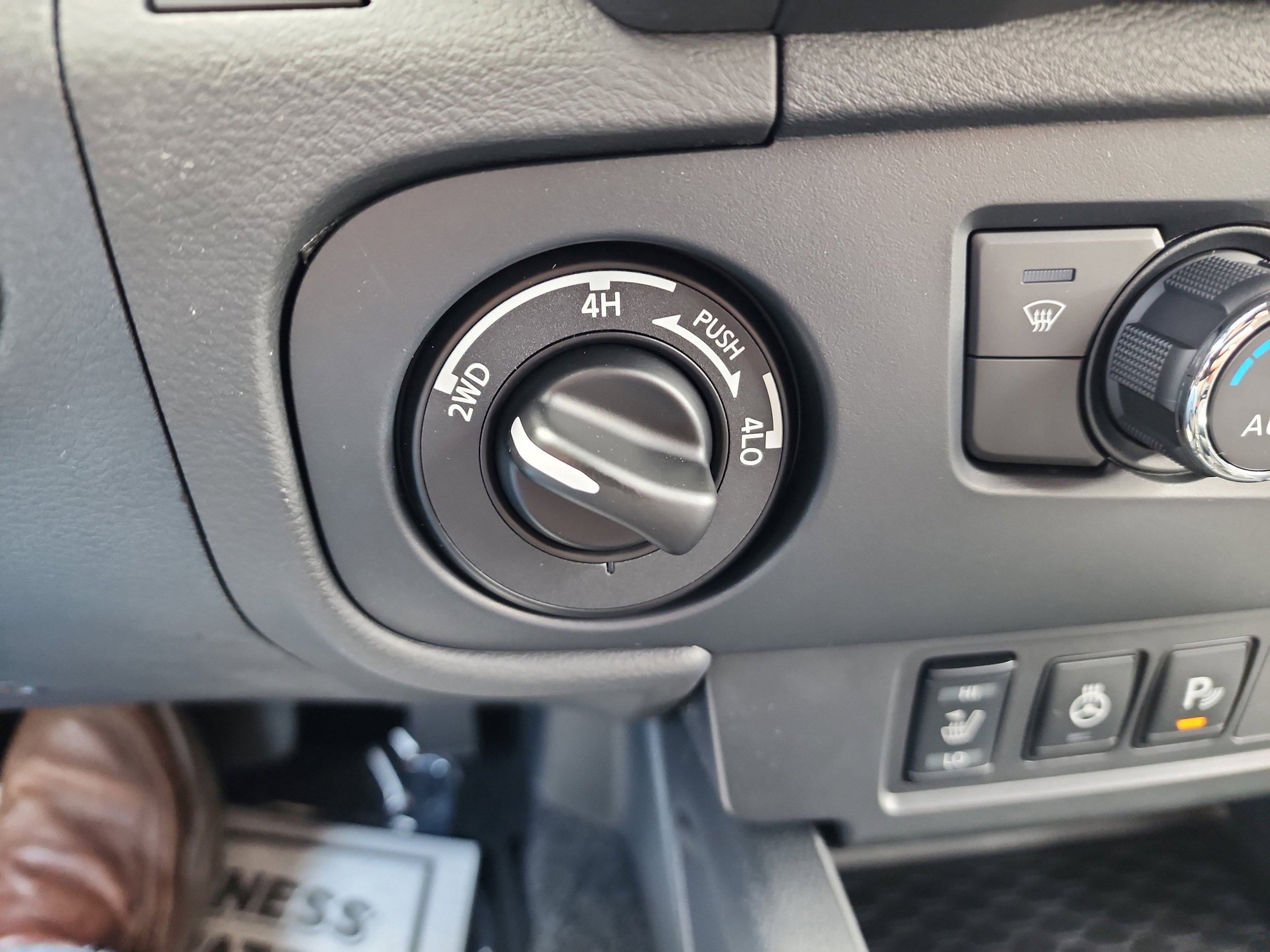 New 2026 Nissan Frontier SV w/ All-Weather Content Package image 16