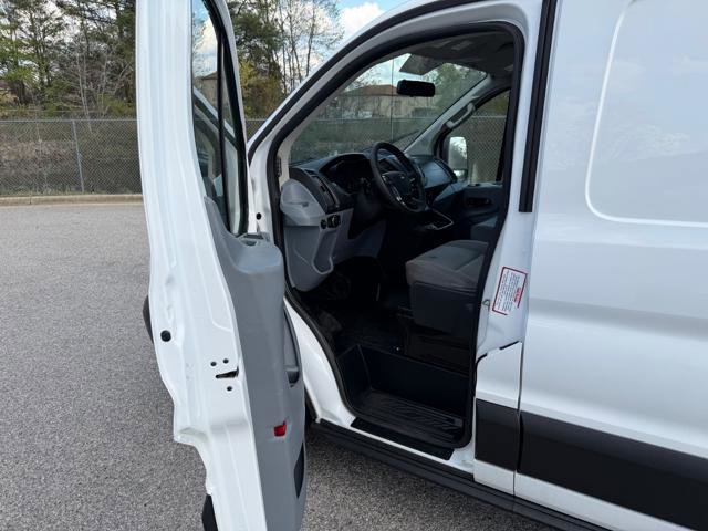 Used 2019 Ford Transit 150 130 Low Roof image 23
