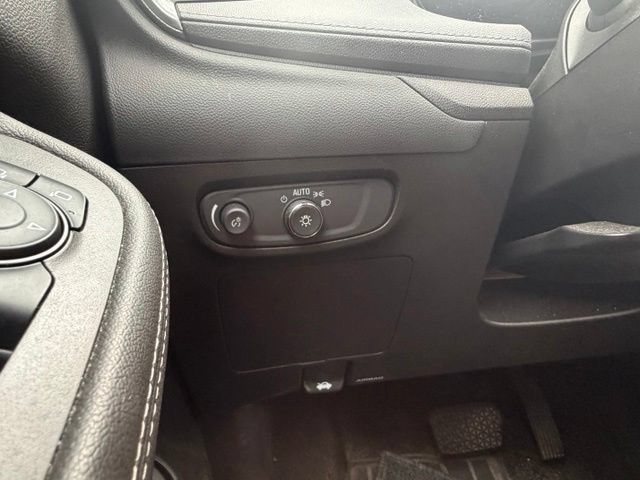 Used 2024 Buick Encore GX Sport Touring AWD/4WD image 15