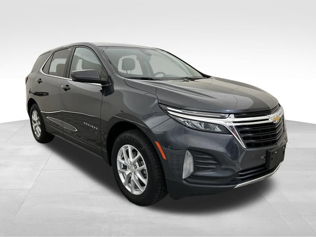 Used 2023 Chevrolet Equinox LT w/ Driver Convenience Package image 7