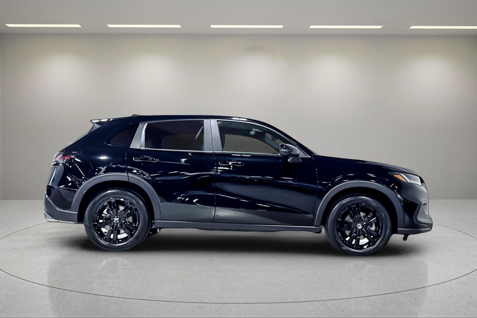 New 2027 Honda HR-V Sport image 2
