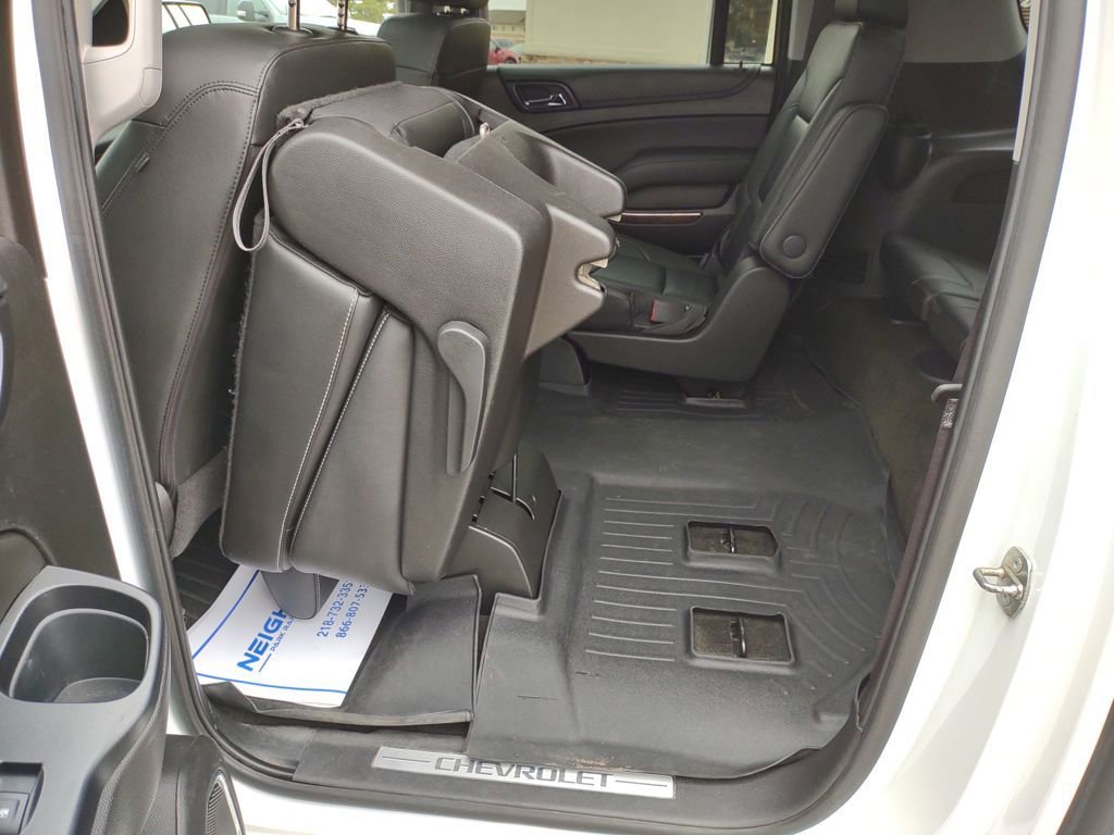 Used 2017 Chevrolet Suburban LT AWD/4WD image 29