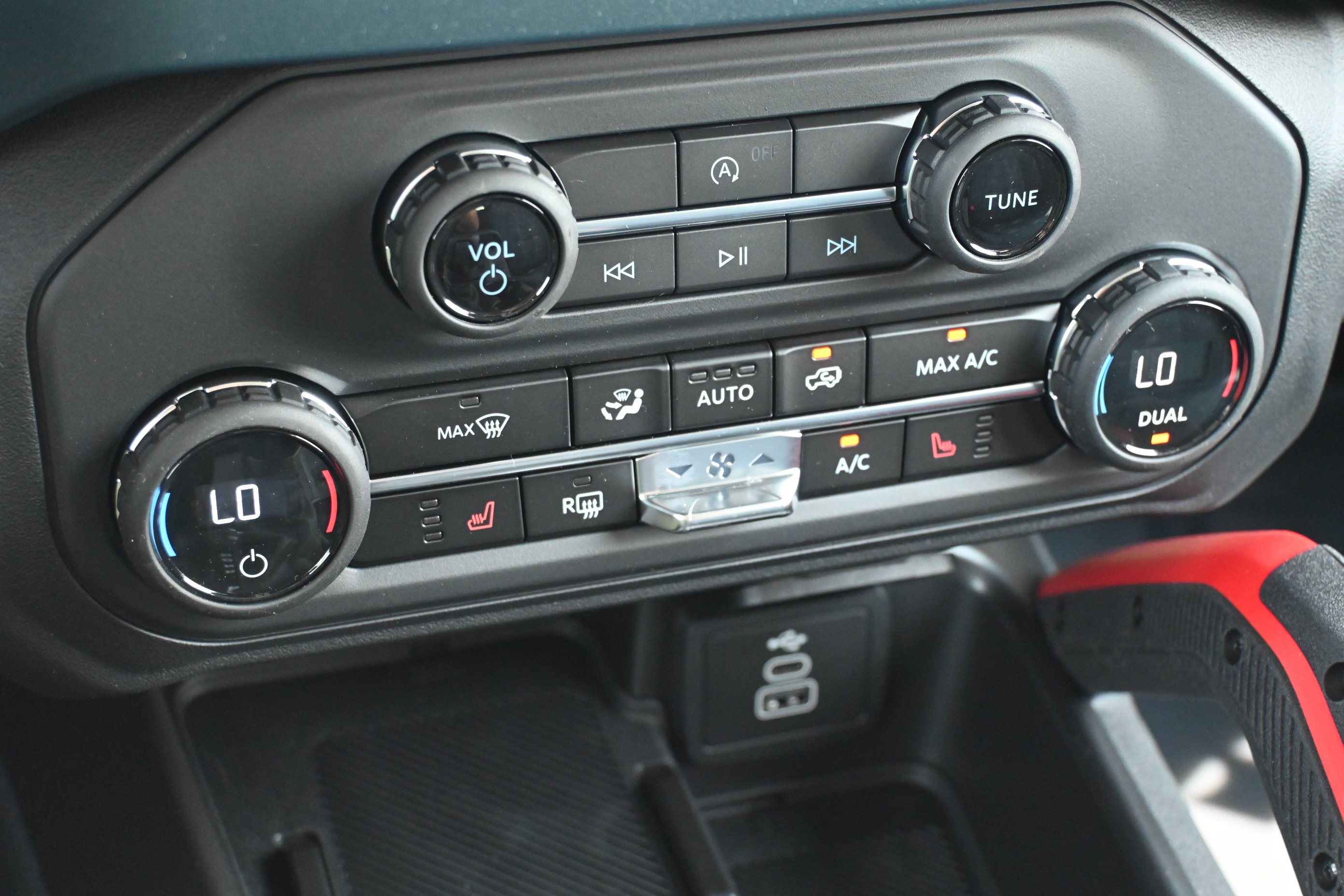 New 2026 Ford Bronco Heritage Edition AWD/4WD image 24