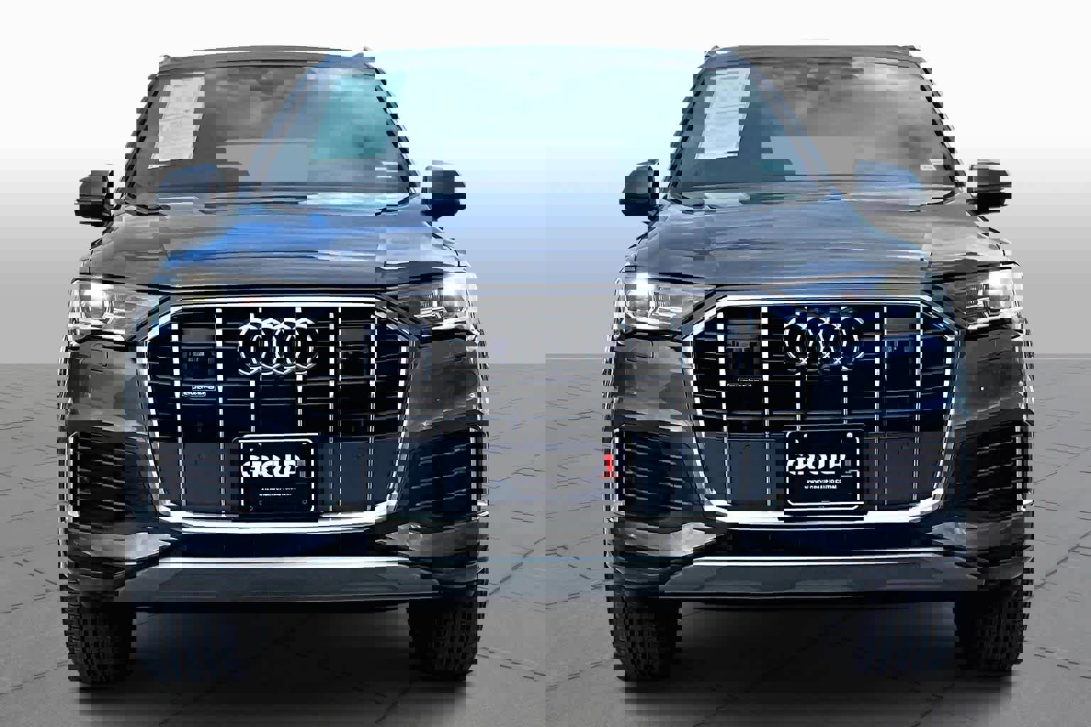 Used 2024 Audi Q7 2.0T Premium w/ Convenience Package image 4