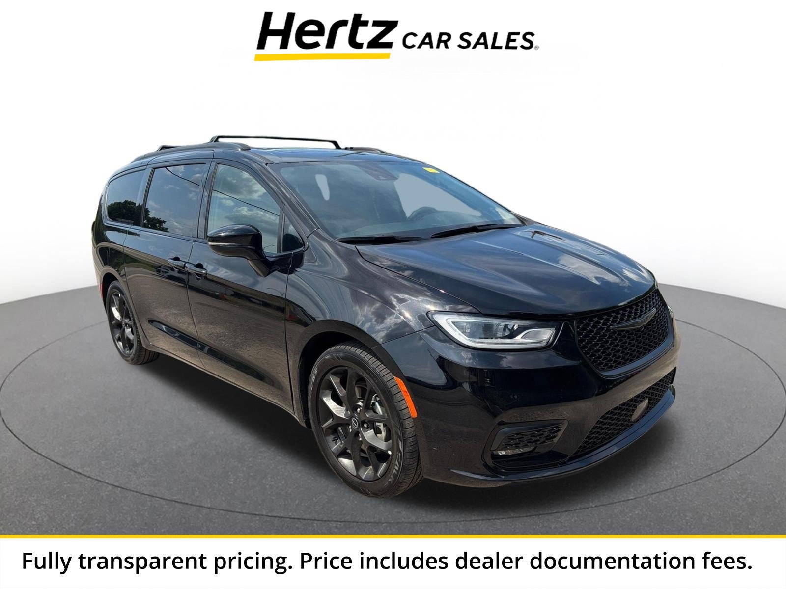 Used 2025 Chrysler Pacifica Limited FWD image 1