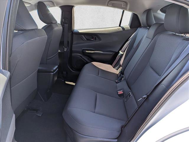 Used 2024 Toyota Prius LE FWD image 17