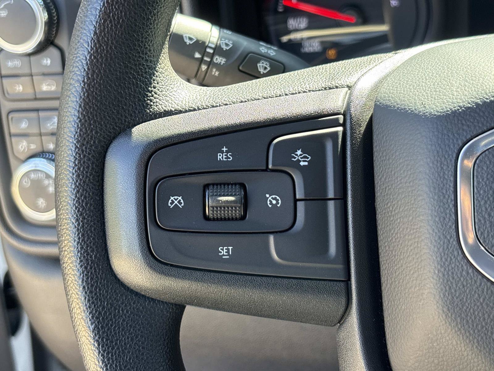 Used 2024 GMC Sierra 1500 Pro w/ Pro Value Package AWD/4WD image 18