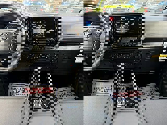 New 2026 Nissan Frontier SV w/ SV Convenience Package image 25
