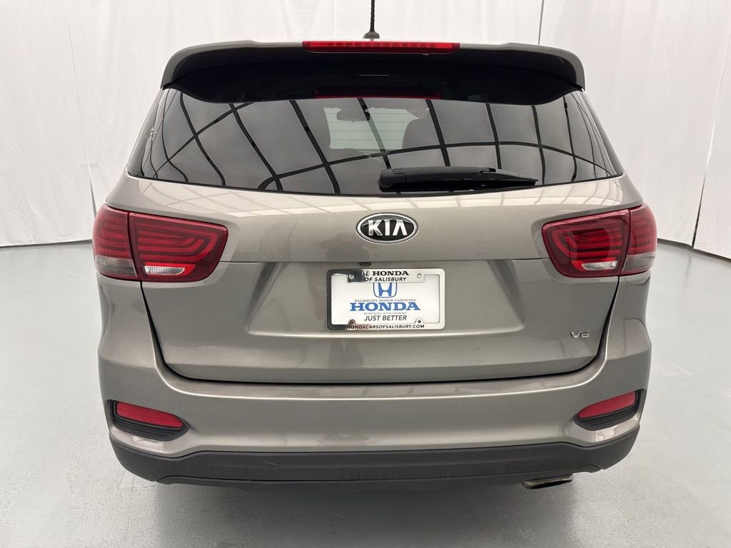 Used 2019 Kia Sorento AWD V6 image 8
