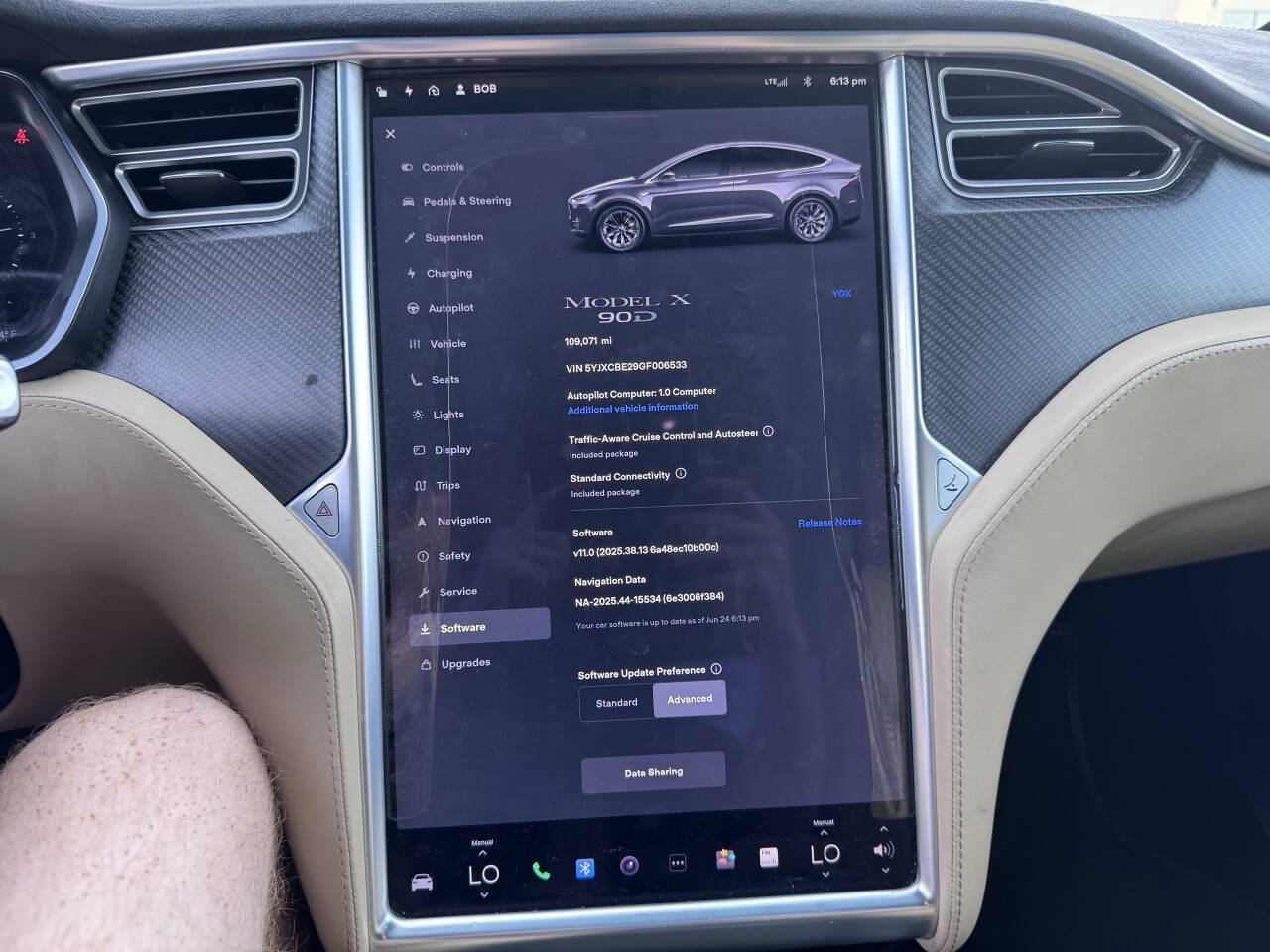 Used 2016 Tesla Model X 90D AWD/4WD image 25