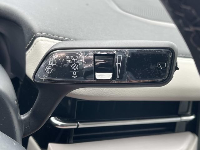 New 2026 Lincoln Navigator L Premier AWD/4WD image 38