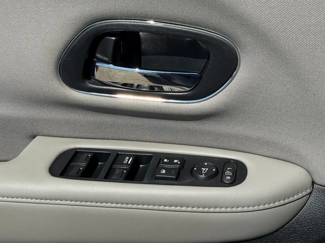Used 2017 Honda HR-V EX image 28