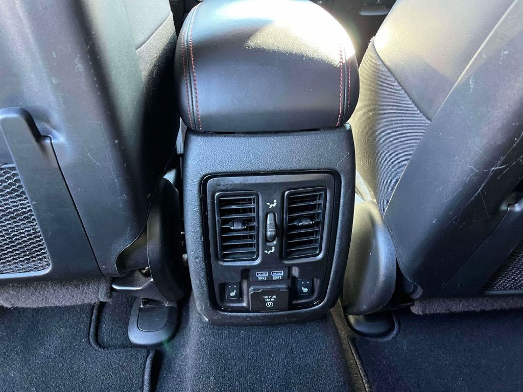 Used 2024 Dodge Durango GT AWD/4WD image 14