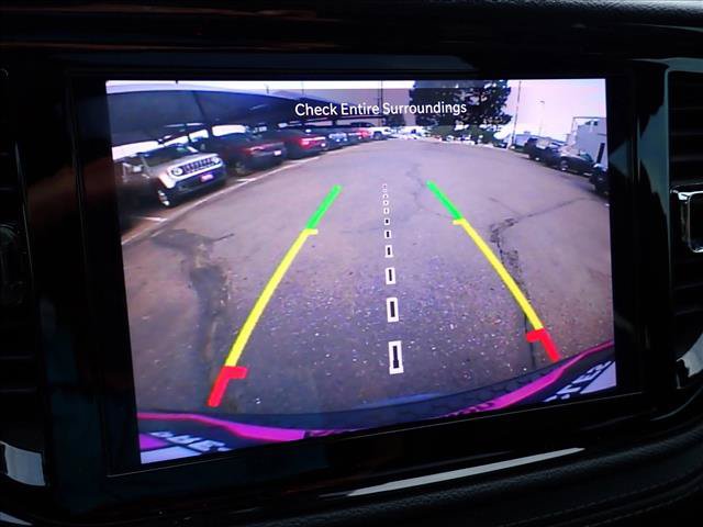 Used 2021 Dodge Durango GT w/ Blacktop Package AWD/4WD image 22