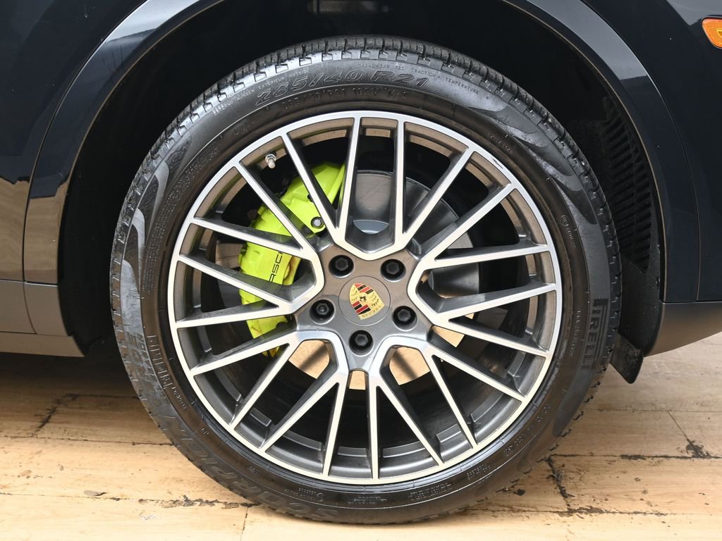 Used 2019 Porsche Cayenne E-Hybrid AWD/4WD image 14