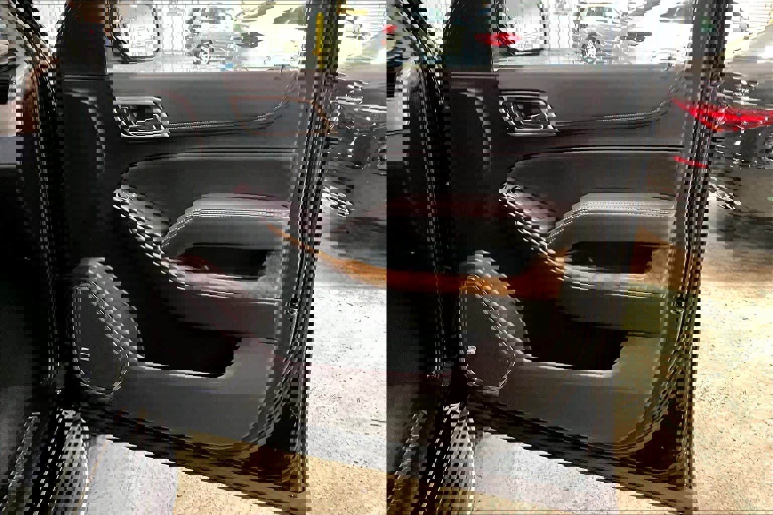 Used 2019 GMC Yukon Denali w/ Open Road Package image 23