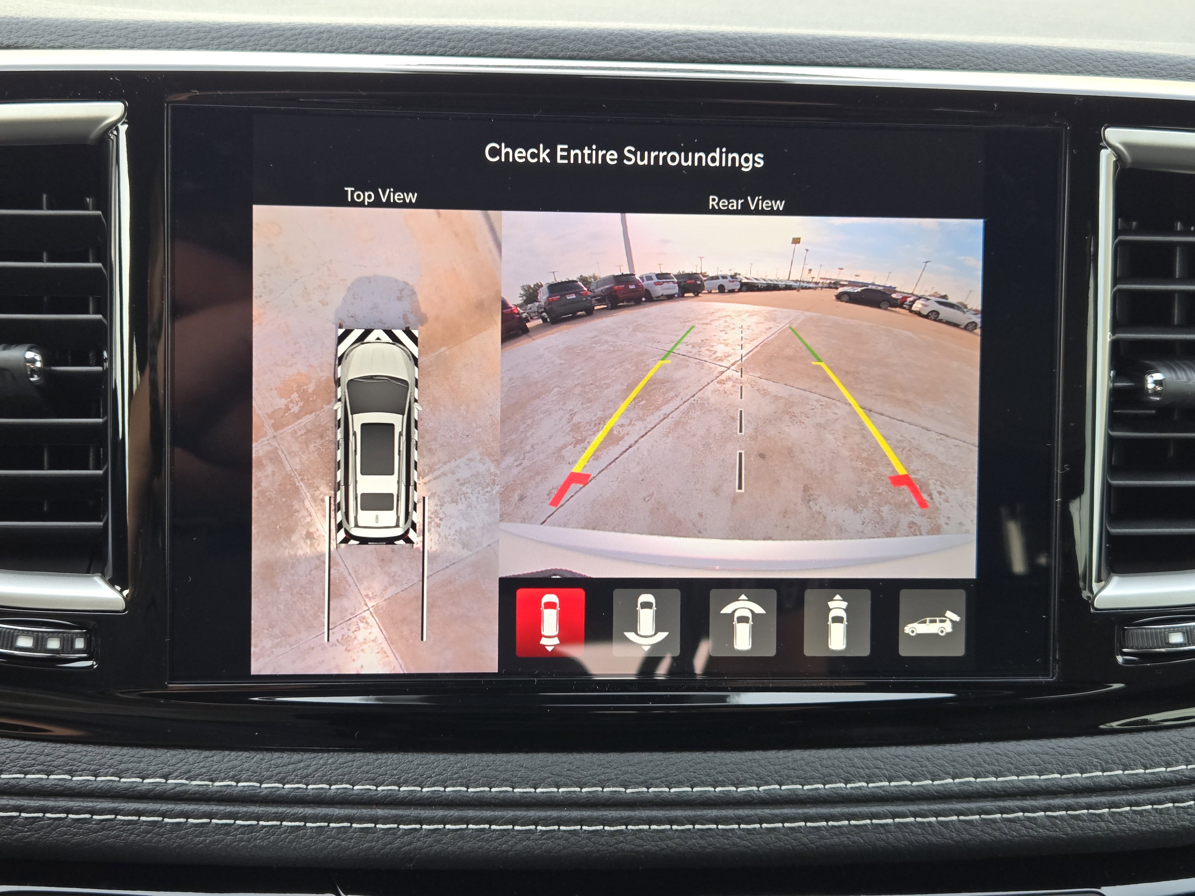 New 2026 Chrysler Pacifica Select image 14